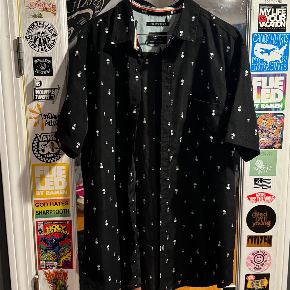 Skull Button up